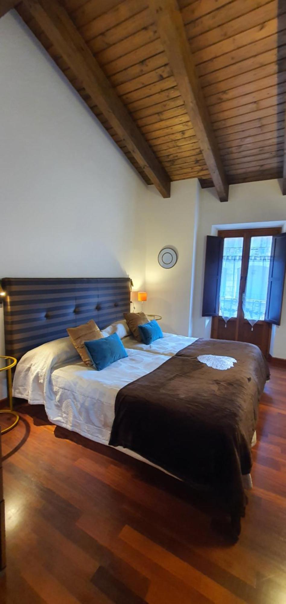 Apartment Cal Tranquil Camprodon, Acollidor Atic Al Centre *